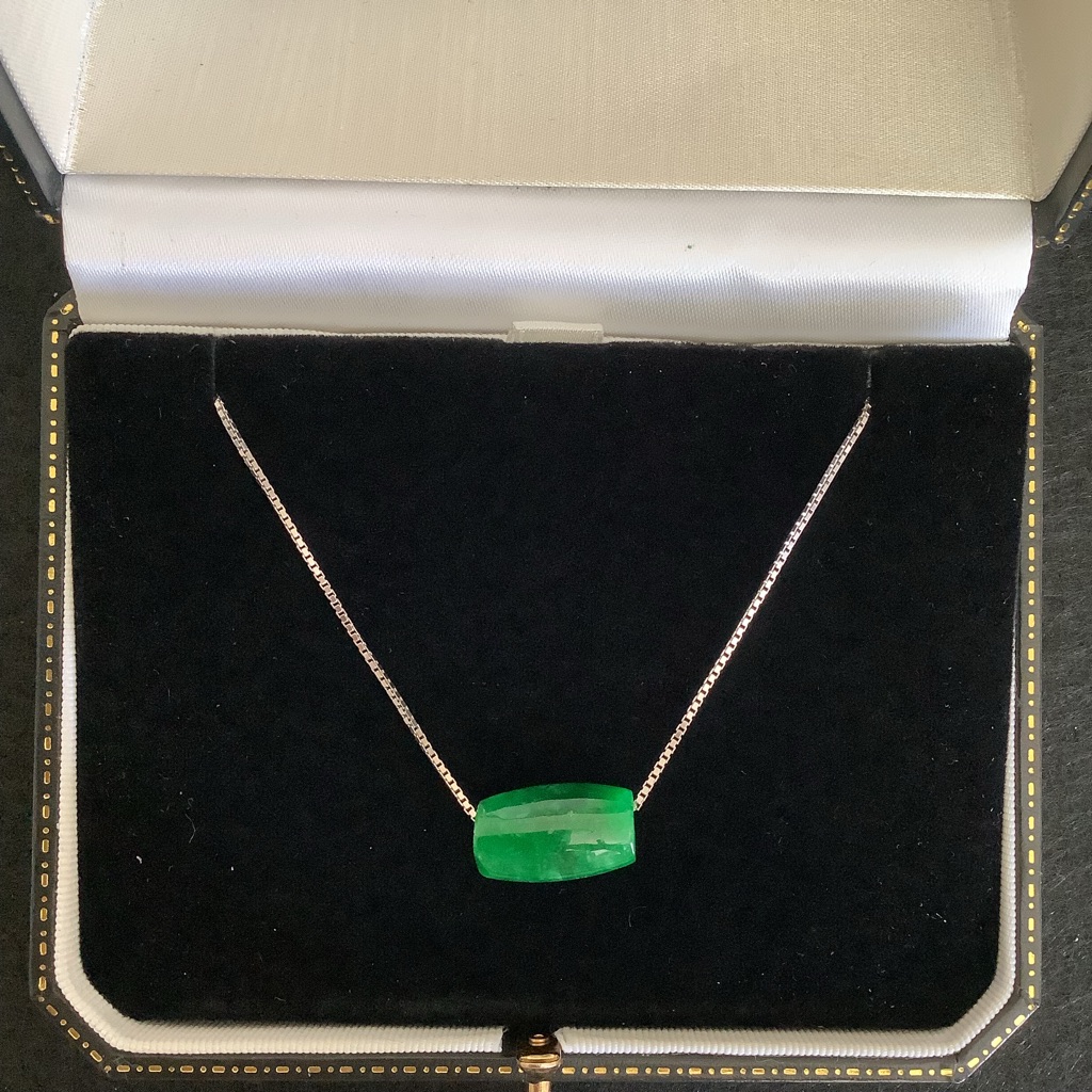 New 925 Sterling Silver Emerald Green Jade Pendant Necklace 39$